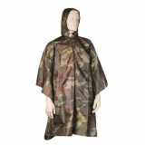 Art. nº 40 B - Poncho impermeable de Nylon rip-stop en camuflaje